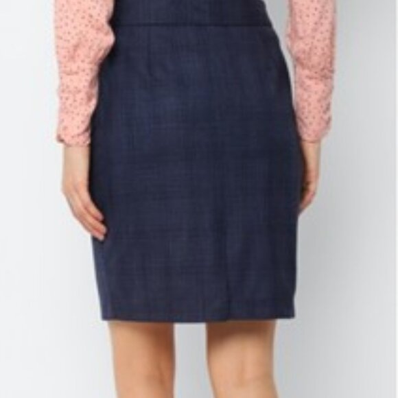 Le Chateau skirt  blue plaid check pattern  straight cut pencil skirt  size12 - Picture 14 of 16